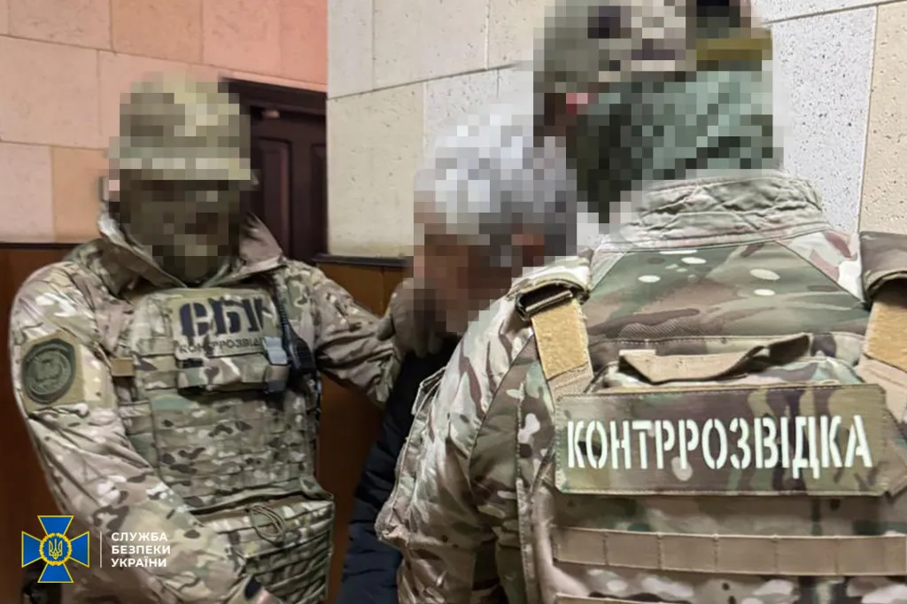 На Запоріжжі викрили агента фсб, якому вибухівку скидали дронами прямо у двір