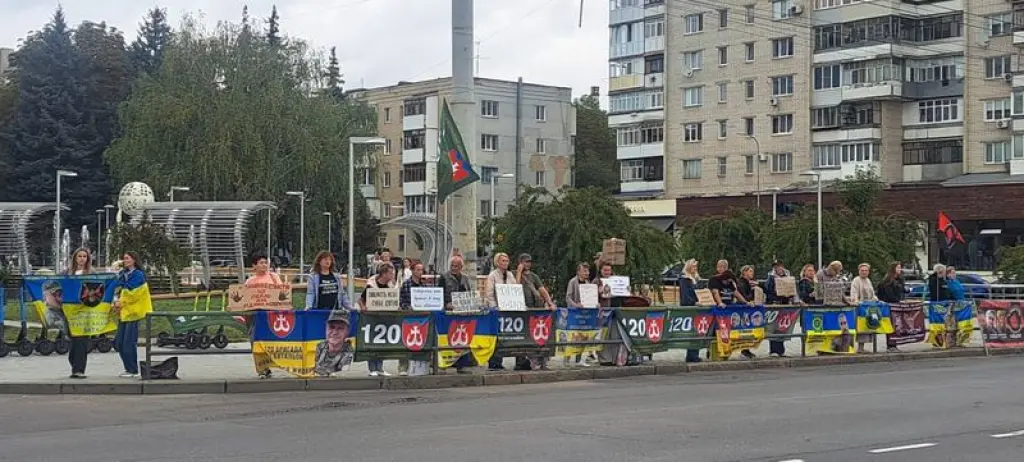 У Вінниці відбулася акція підтримки полонених захисників