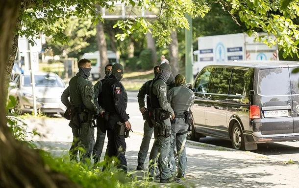 У Європі розгромили міжнародну банду, яка викрадала люксові автомобілі для продажу в Дубаї