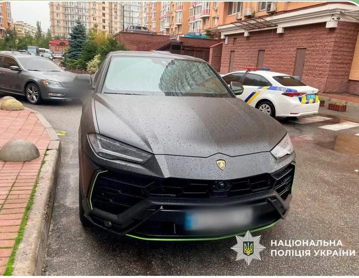 У Києві в авто знайшли мертвим блогера Костянтина Кудо: поліція розглядає версію самогубства