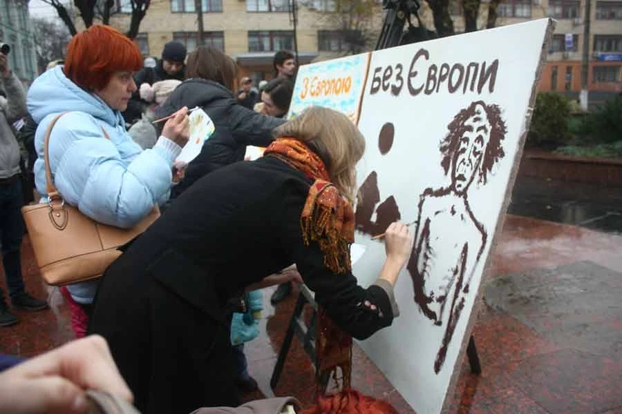 День Гідності і Свободи: роздуми про вибір, жертовність та незламність українців