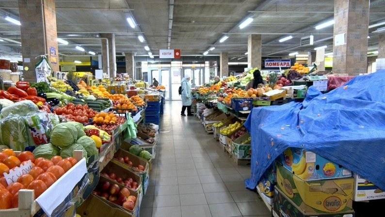 На вінницьких ринках зросли ціни на мандарини: покупці шукають якість, продавці пояснюють логістику