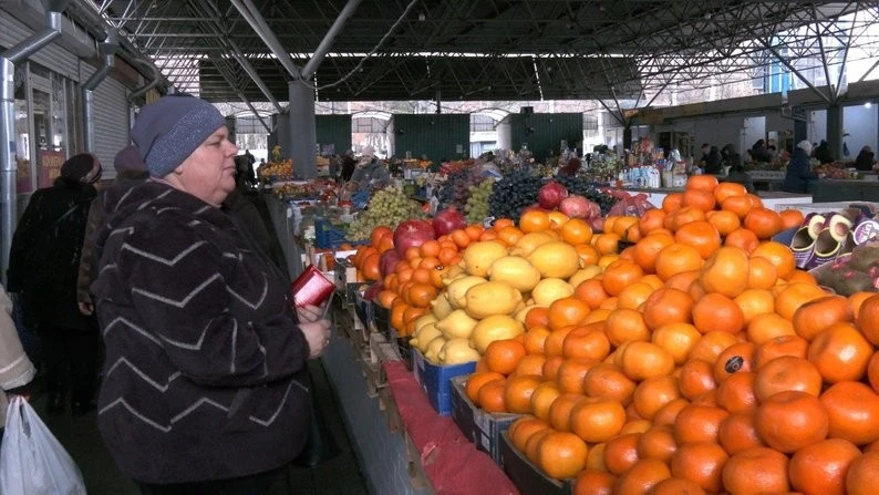 На вінницьких ринках зросли ціни на мандарини: покупці шукають якість, продавці пояснюють логістику
