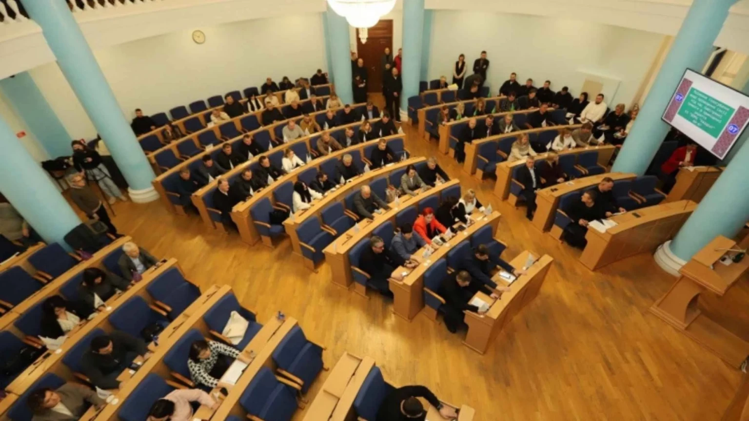 Рік під знаком війни і відповідальності: як працювала Вінницька облрада у 2025-му