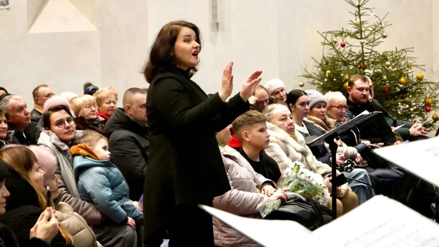 Різдво в музиці і підтримці: у вінницькому костелі пройшла благодійна «Різдвяна подорож»
