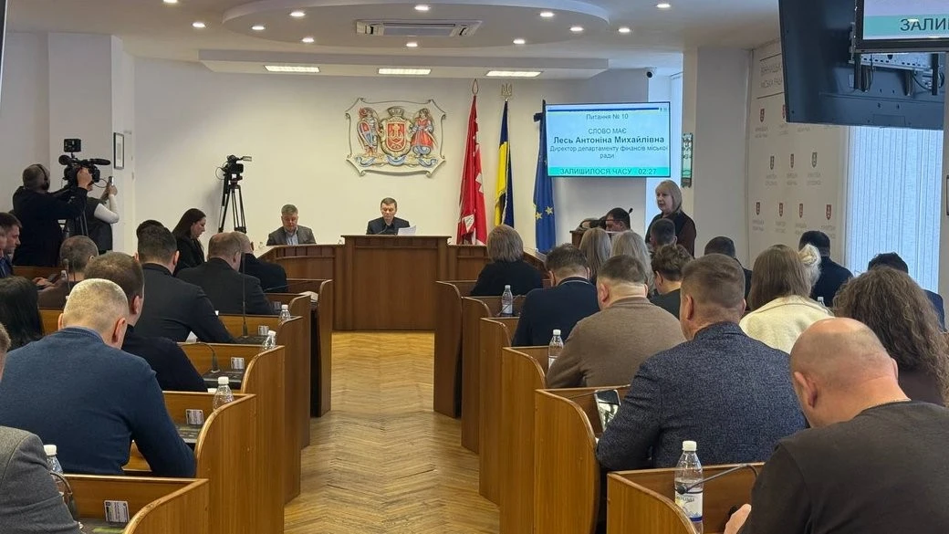 Майже 100 мільйонів на оборону і нові програми підтримки: підсумки сесії у Вінниці