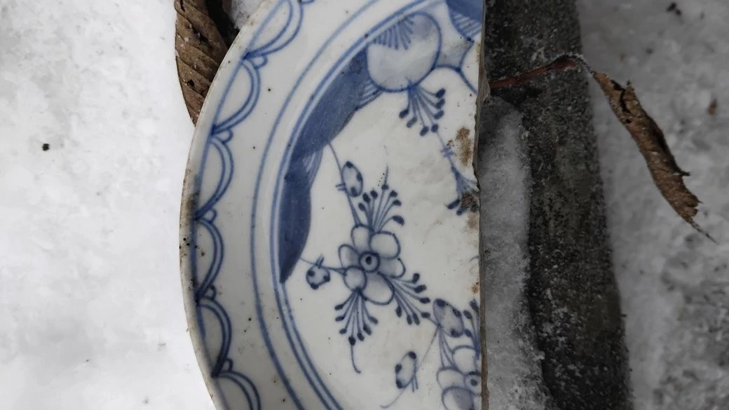 Ремонт палацового опалення на Хмельниччині приніс музею несподіваний артефакт з Чехії