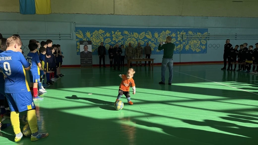 Футзал як пам’ять і спадкоємність: у Хмільнику знову зіграли турнір на честь Владислава Українця