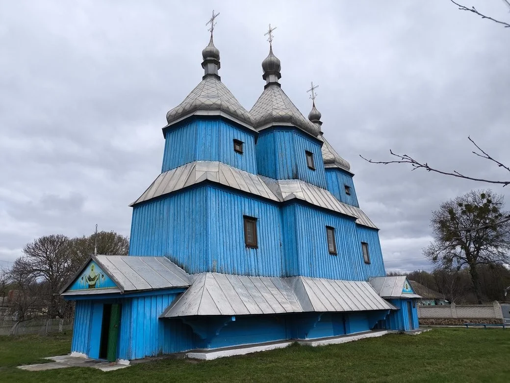 Тиша подільського села і храм без цвяхів: як у Каташині зберегли святиню XVIII століття