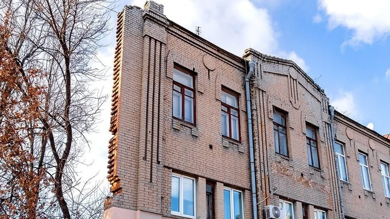 Історичну будівлю в центрі Запоріжжя взяли під охорону – власників зобов’язали укласти спеціальні договори
