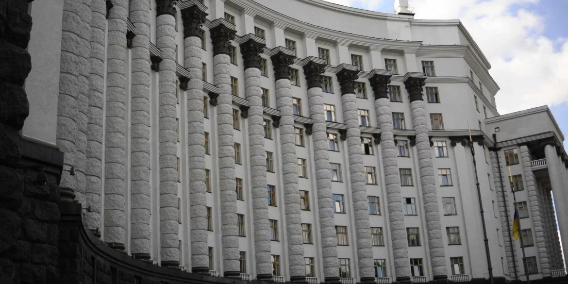 Нова інфраструктура на кордоні: Уряд інвестує сотні мільйонів у логістичну стійкість