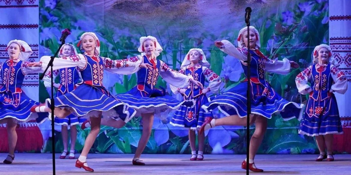 Вінниця об’єднала сотні юних танцюристів на фестивалі «Барвінкове кружало»