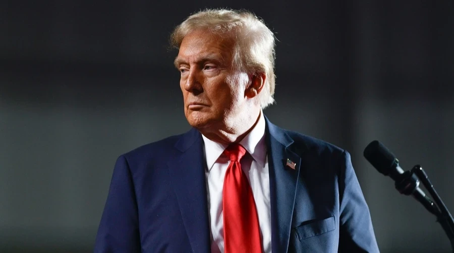 Ормузька протока відкривається: Дональд Трамп оголосив про мирну угоду з Іраном