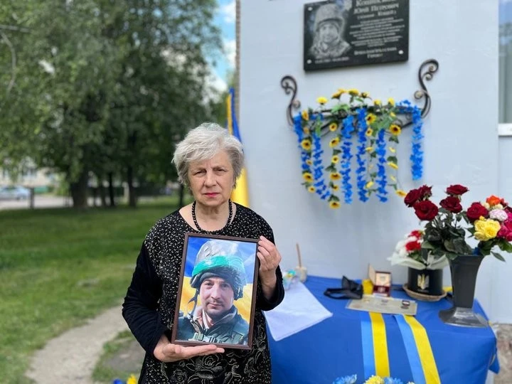 Орден посмертно та листи в нікуди: у Луцьку увічнили пам’ять про командира тероборони Юрія Кошинського